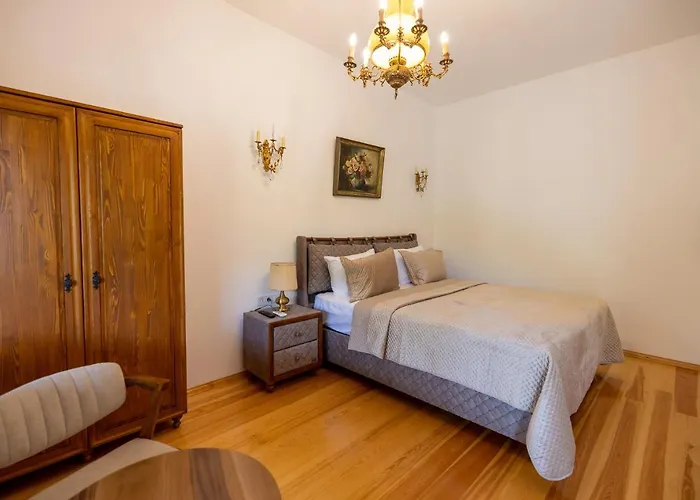 Gulzade Butik B&B *