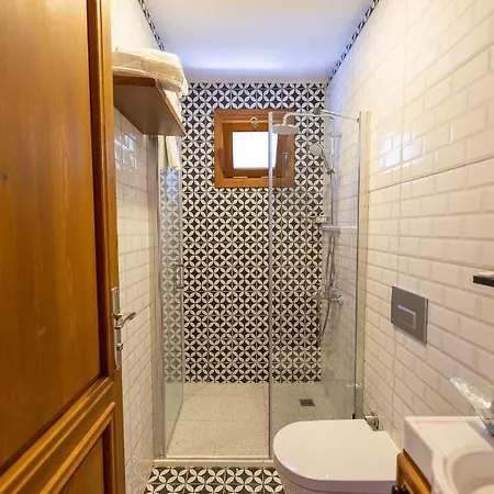 Gülzade Butik * Urla